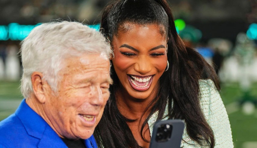Reporter Rooks Amazon Thursday Night Football Reporter Taylor Rooks Stuns in Eye ...