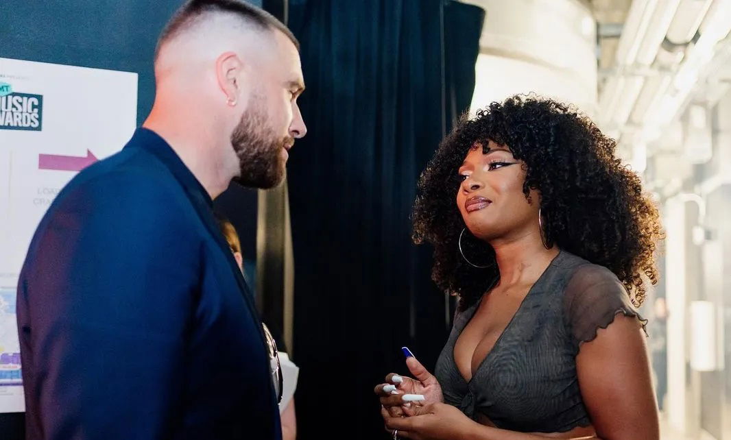 Travis Kelce Calls Working with Megan Thee Stallion in Pepsi Commercial(02)