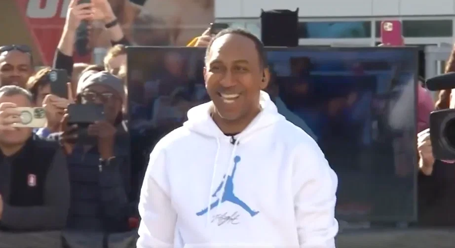 Stephen A Smith Defeats Former Nba Player In Free Throw Contest With