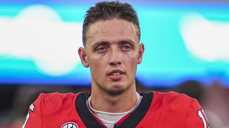 Carson Beck Announces Transfer Decision, Reveals New Team - TMSPN