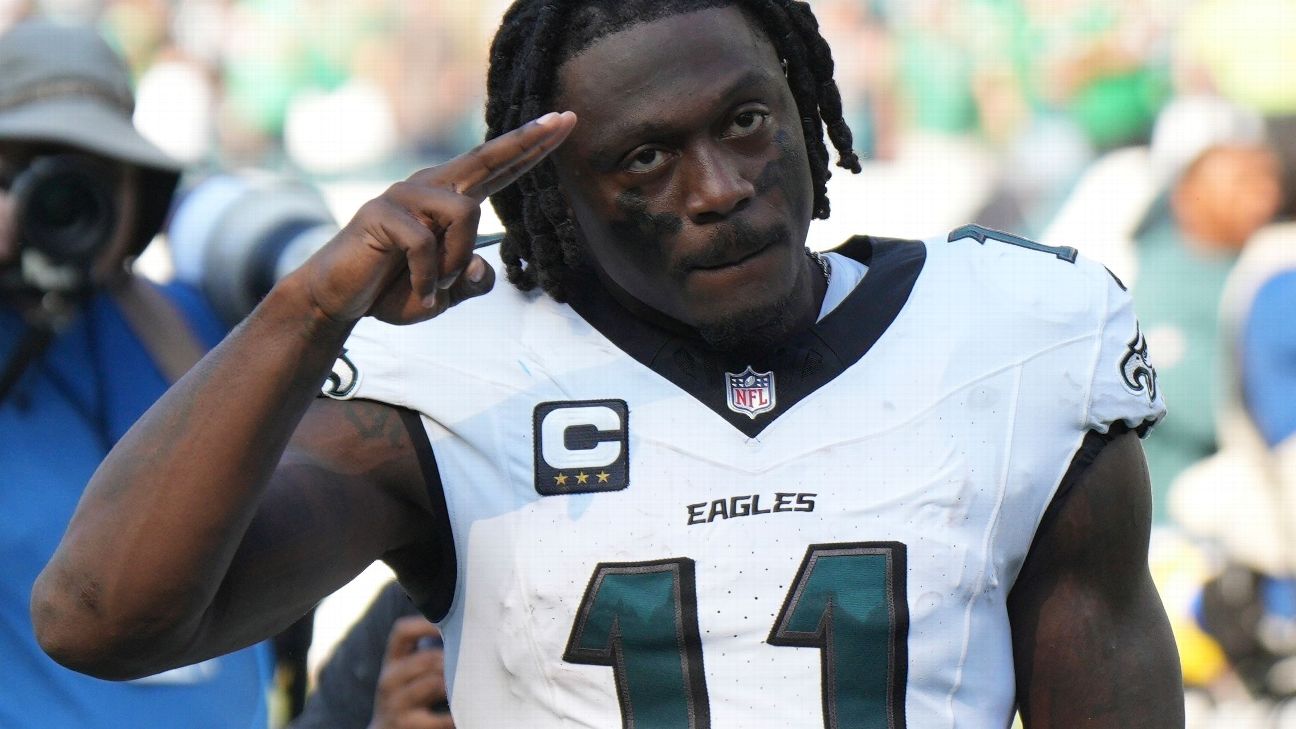 Philadelphia Eagles Star A.J. Brown Marries Kelsey Riley in Lavish ...