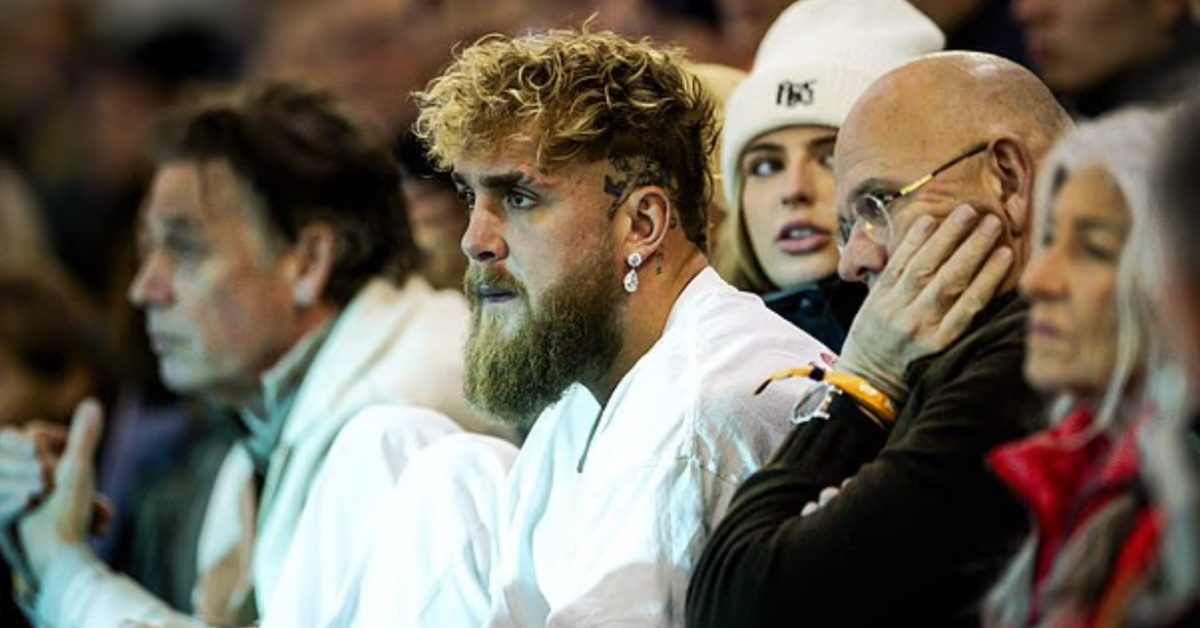 Jake Paul’s Embarrassing Hygiene Slip Caught on Camera at Donald Trump ...