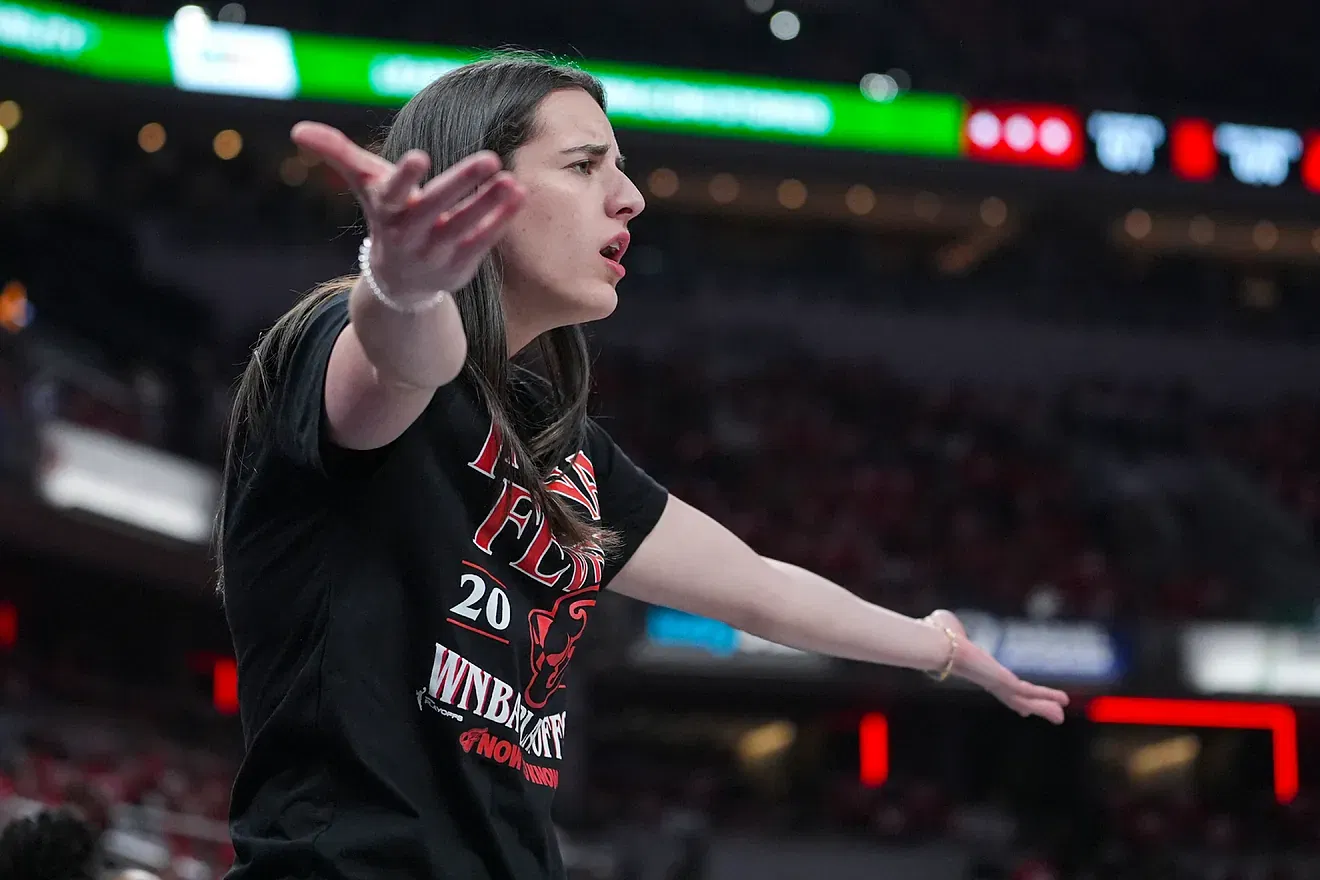 Caitlin Clark’s New WNBA Salary Sparks Fresh Fan Frustration - TMSPN