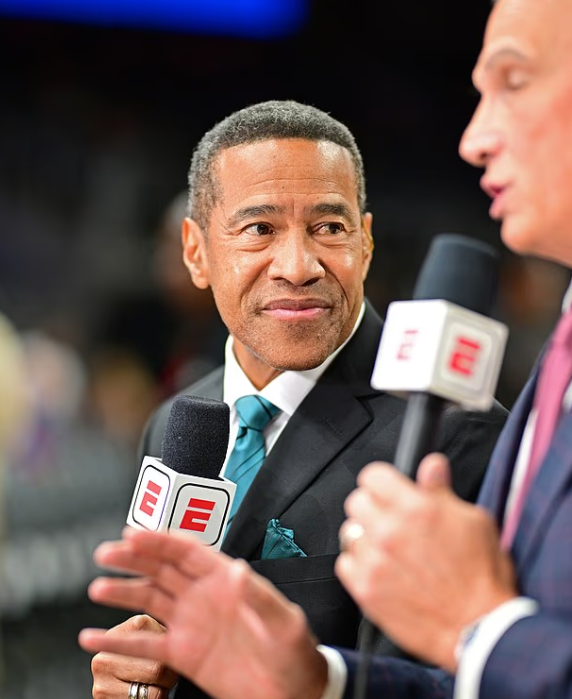 Longtime ESPN Voice to Exit Network After 36-Year Run - TMSPN