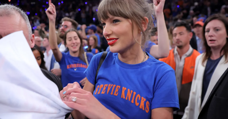Taylor Swift Debuts Wedding Ring During First Public Outing As Travis 