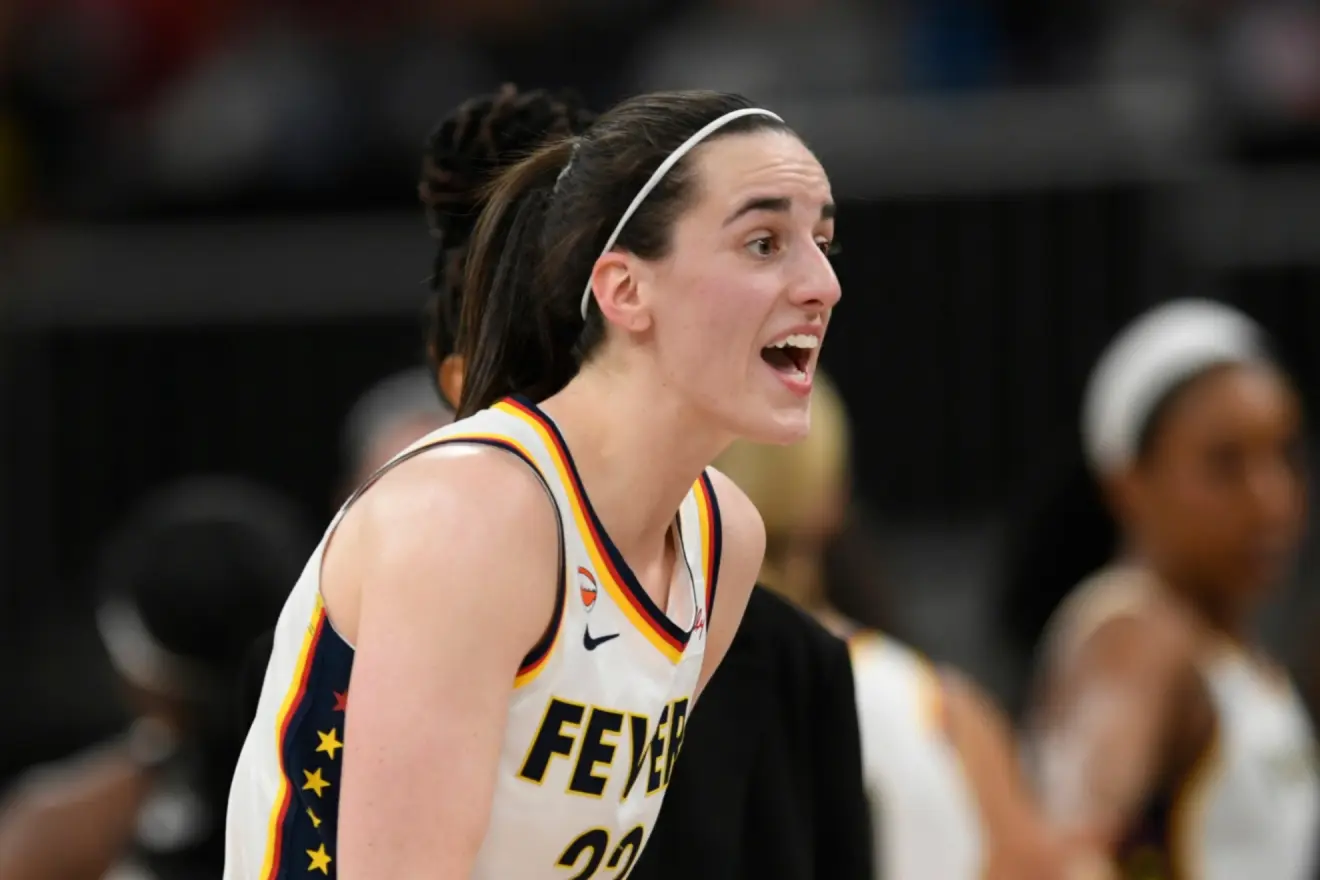 Caitlin Clark Sends Strong Message to Fever Teammates After Latest Setback Ahead of Playoffs - TMSPN