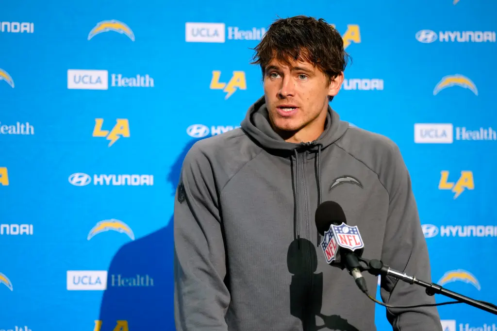 Justin Herbert's Viral Beer Run Gets Madison Beer's Approval as ...