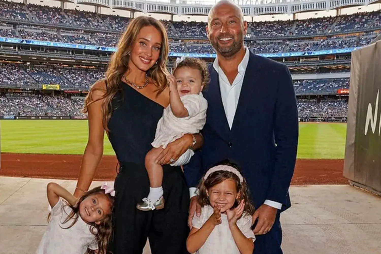 Derek Jeter Gets Roasted After Sweaty Zoo Trip Proves Even Yankees ...